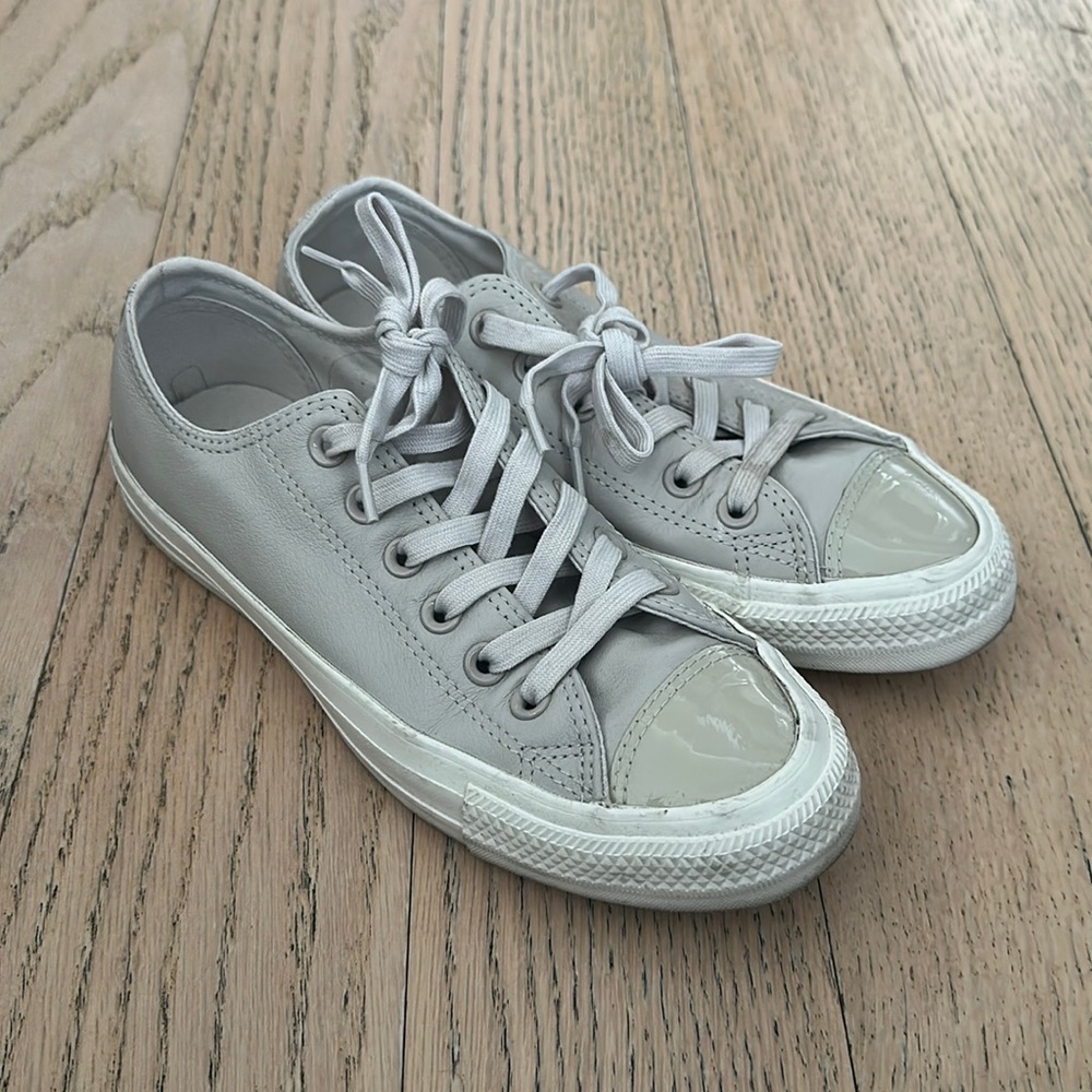 Converse All Star in Light Grey/Beige, Women’s Size 6.5